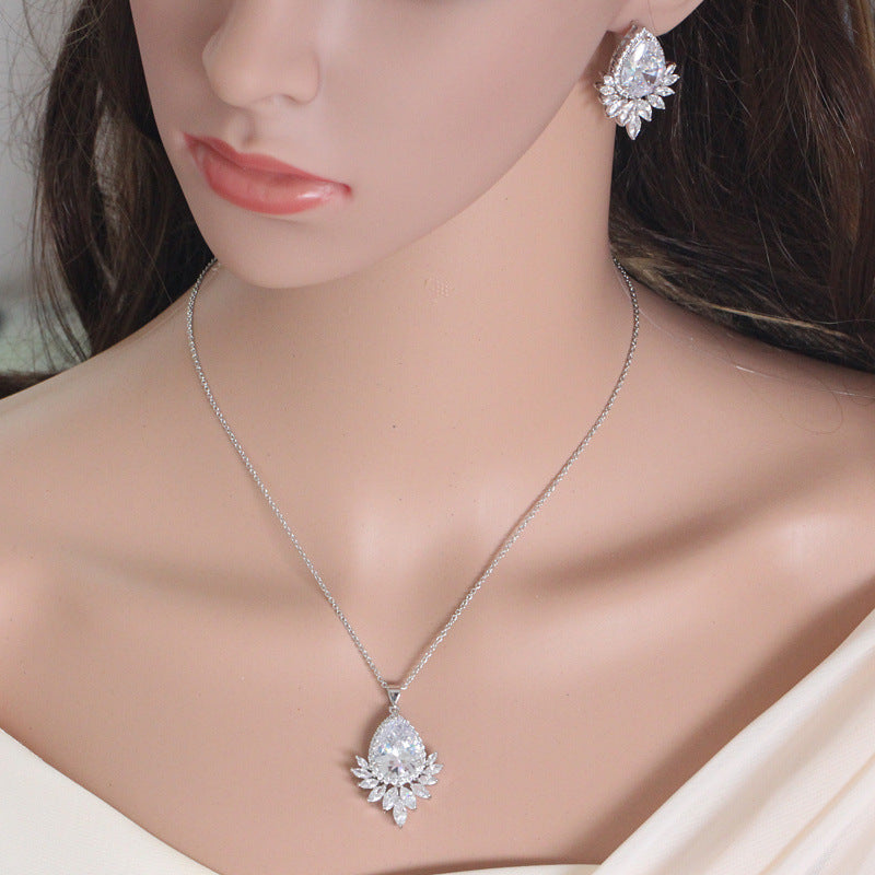 AAA Jewelry Chain Set for Bridal Banquet and Dinner Events
