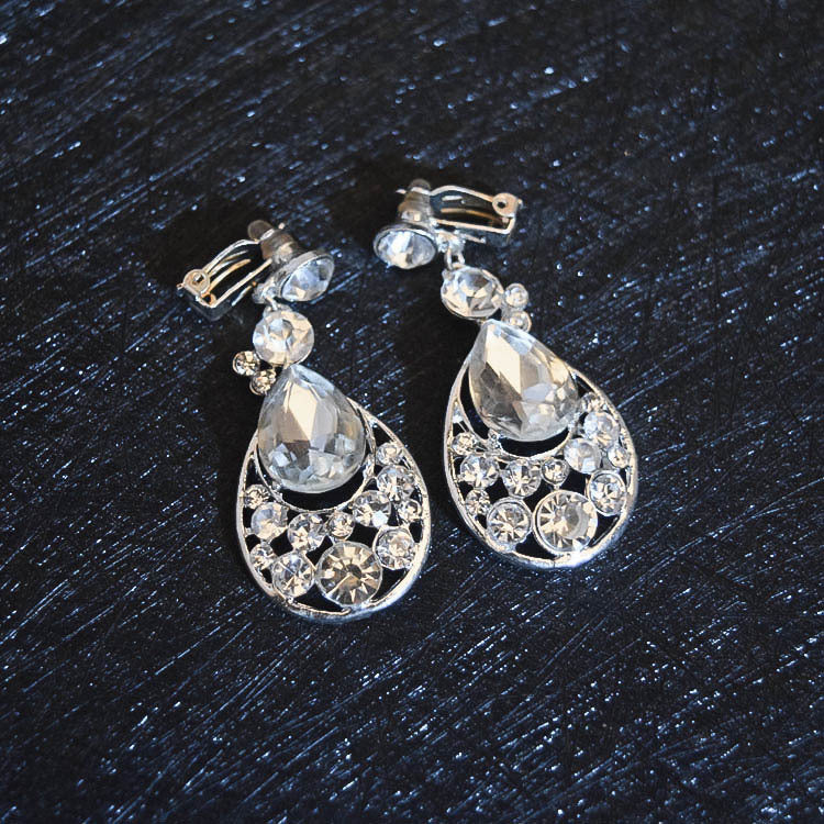 Bridal Headdress Accessories Three-Piece Set with Crown, Necklace, and Earrings for Wedding